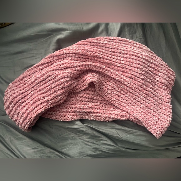 Charlotte Russe Accessories - Charlotte Russe Scarf